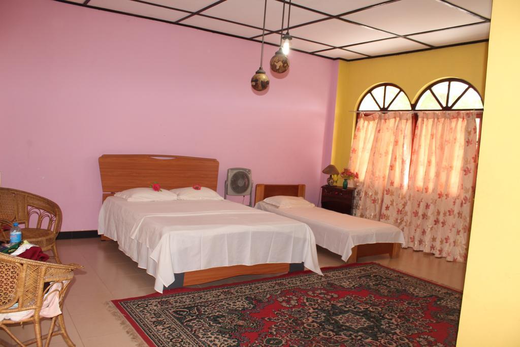 Royal Mount Hotel Kandy Pokoj fotografie