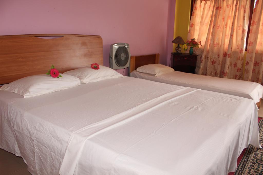 Royal Mount Hotel Kandy Pokoj fotografie